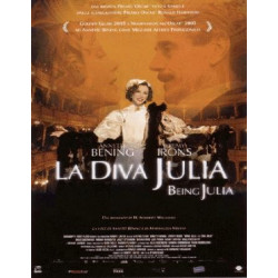 LA DIVA JULIA